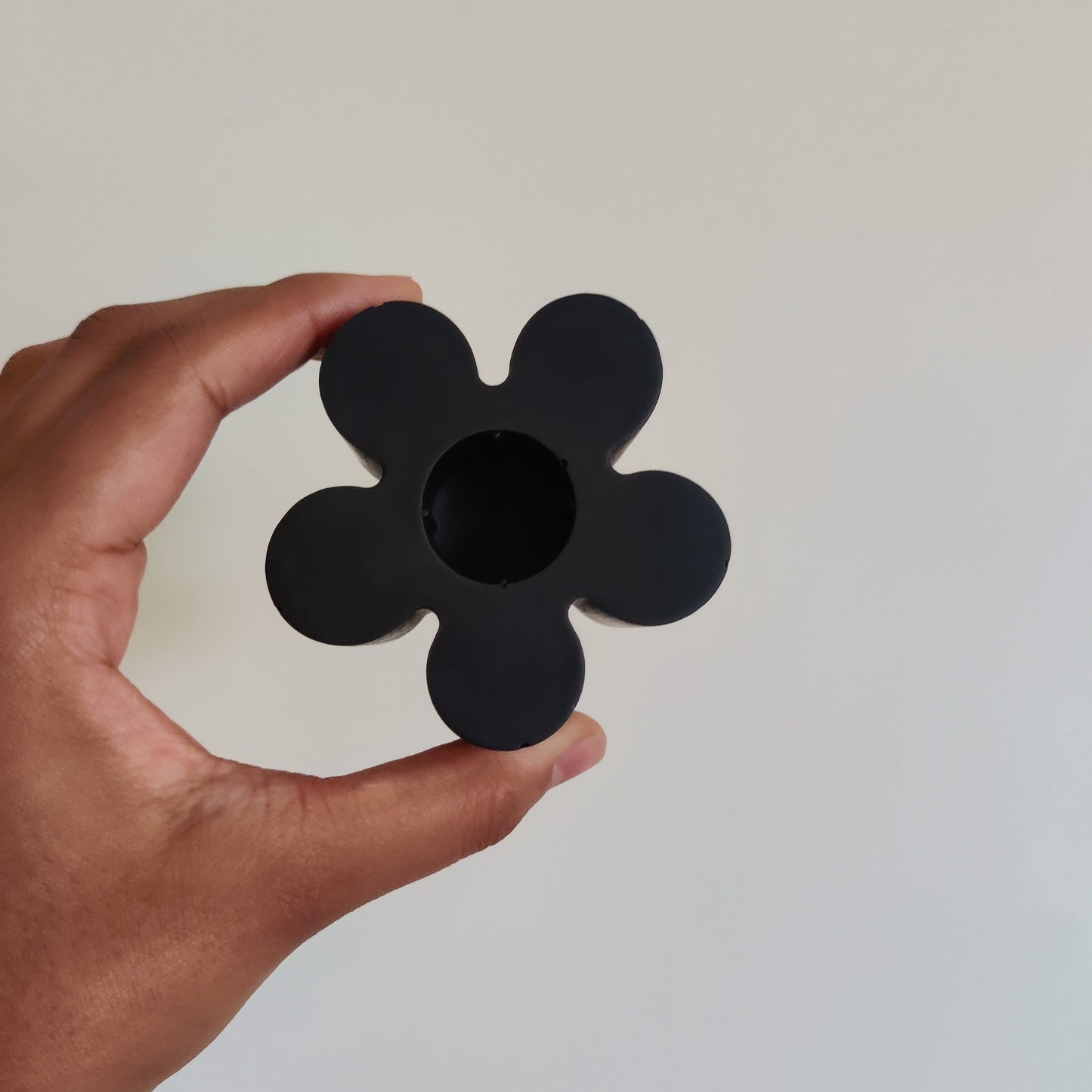 Black Flower Candle Holder