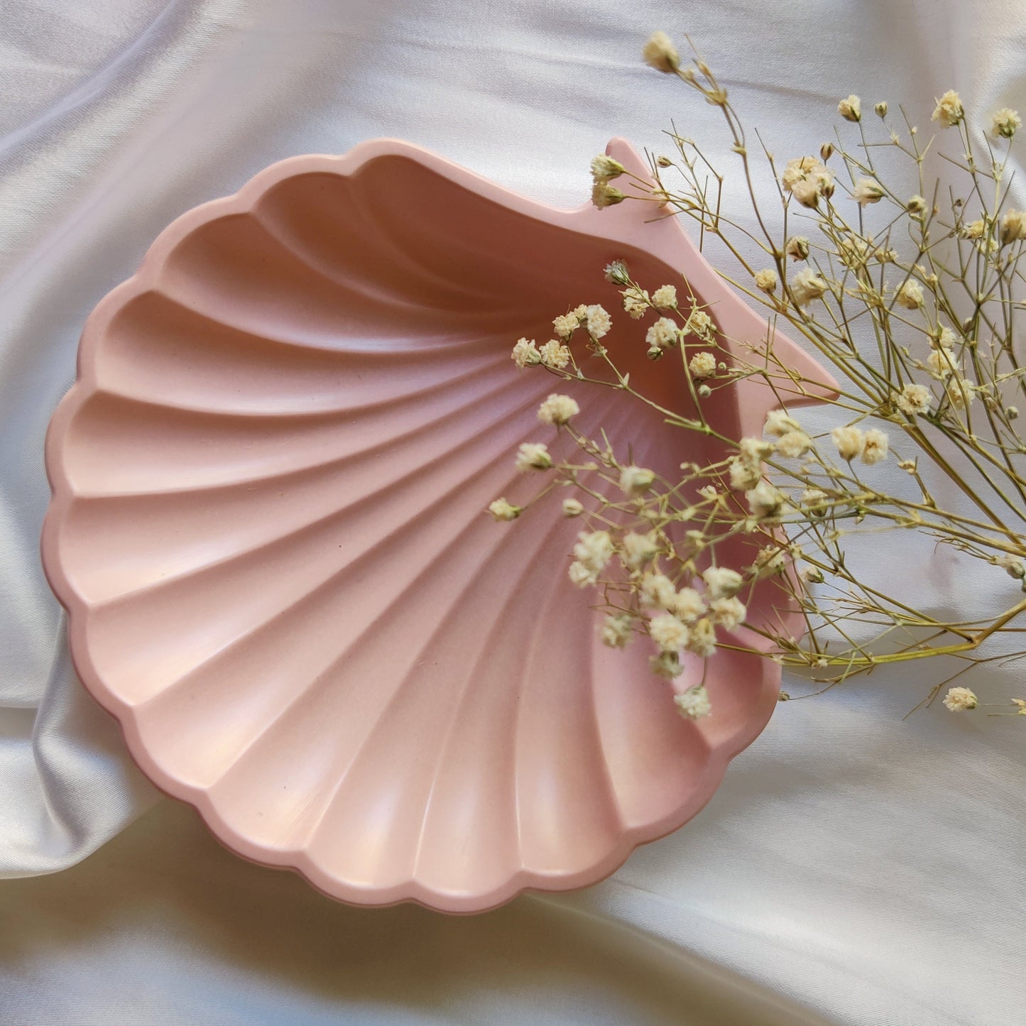 Pink Shell Dish