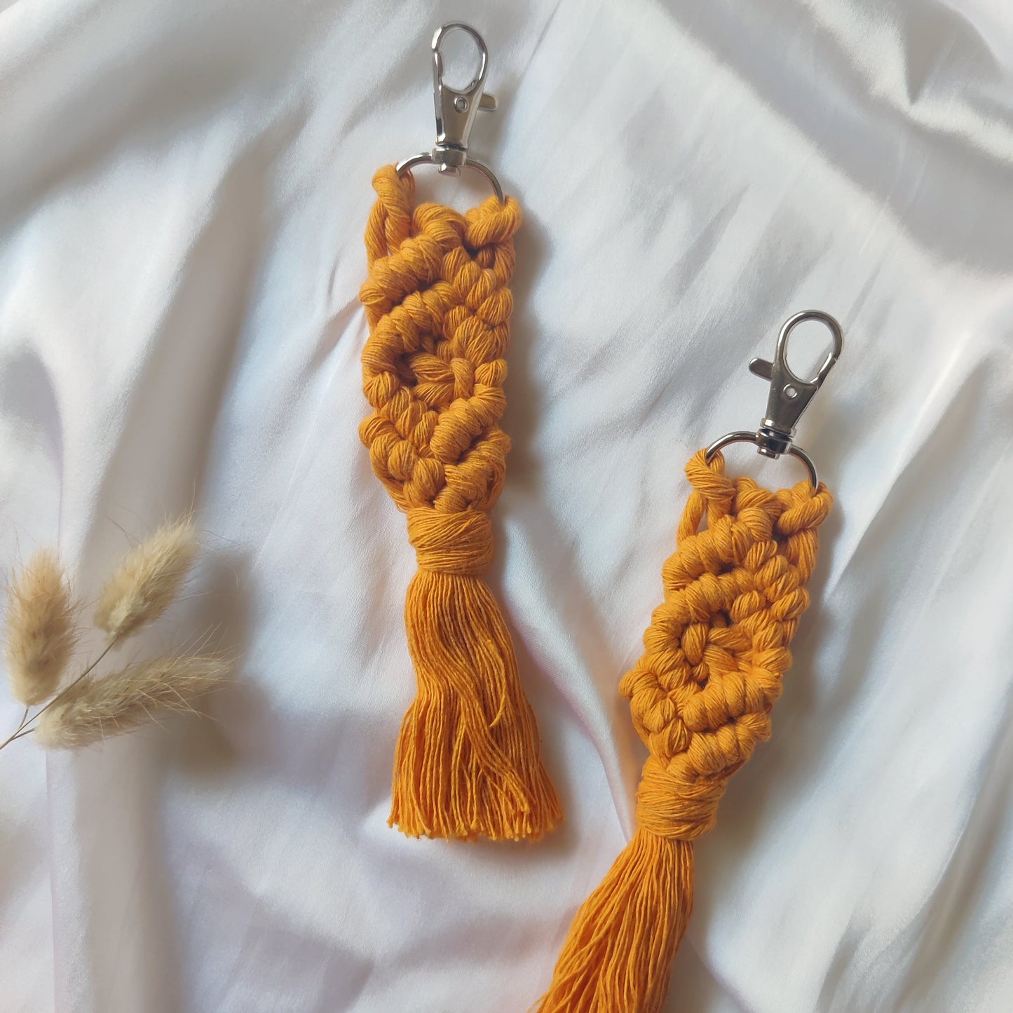 Mustard Knot Keychain