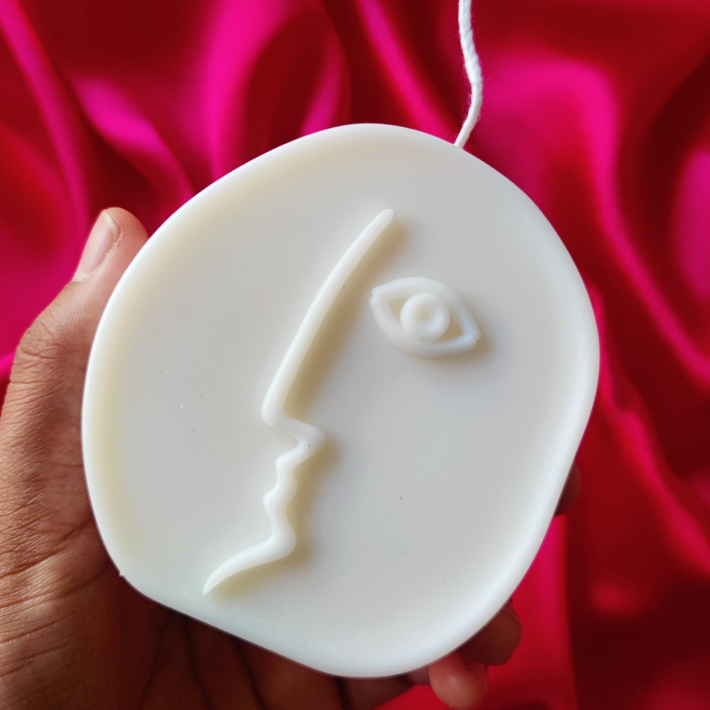 Quirky Face Round Candle