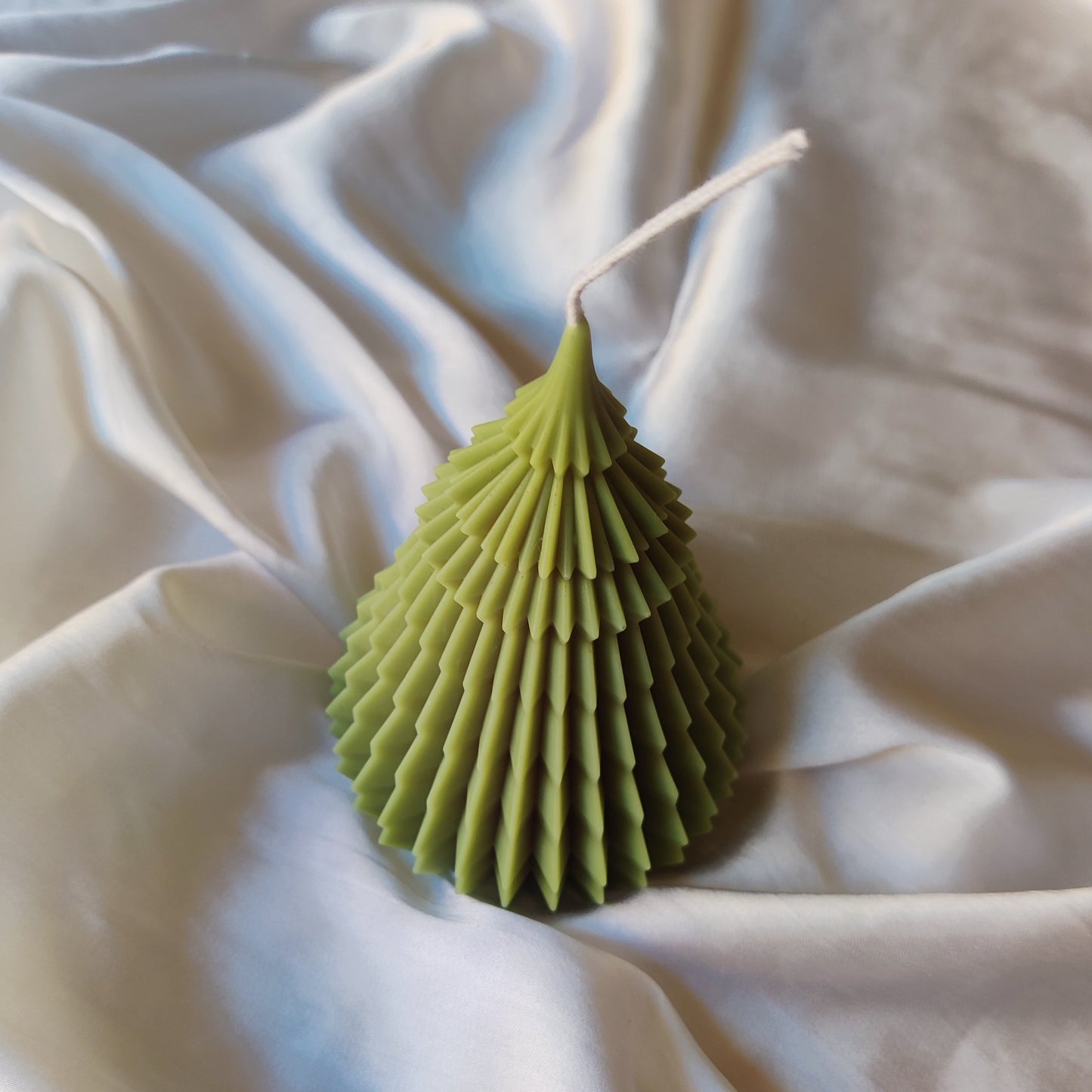 Ribbed Christmas Tree Candle