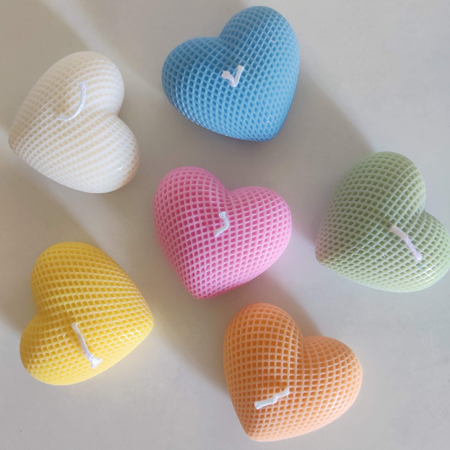 Ribbed Heart Candle