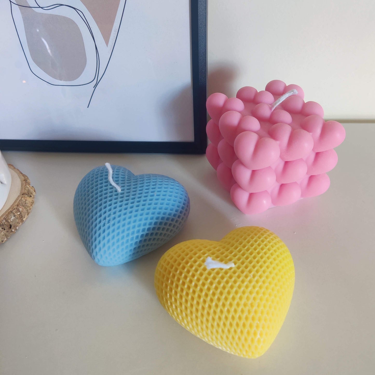 Ribbed Heart Candle