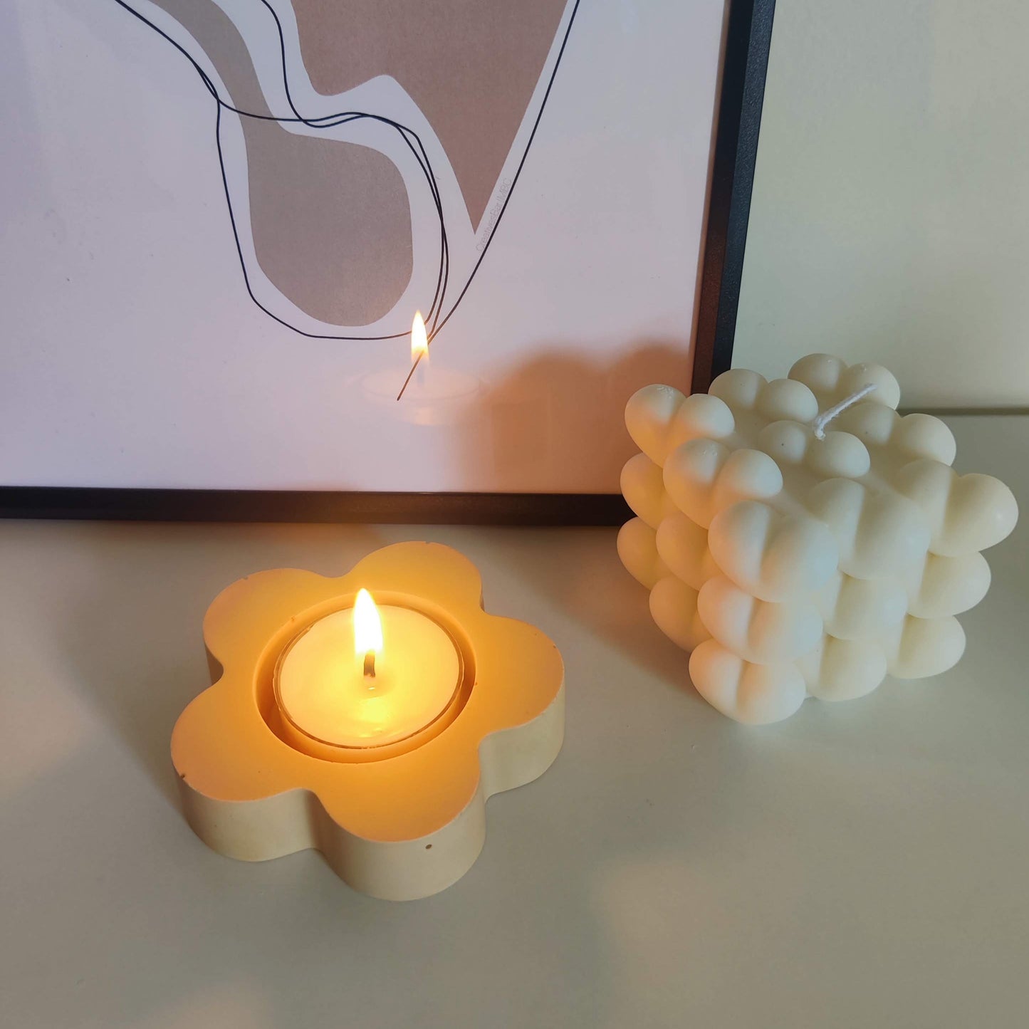 Cream Flower Tealight Candle Holder